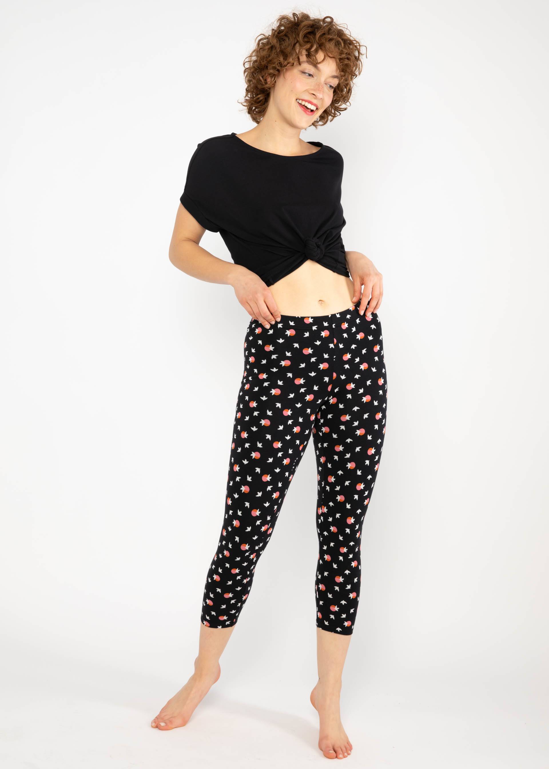 Capri Leggings Cropped Laune Legs, supermoon swallow, Leggings, Black